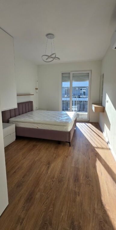 Affittasi appartamento 3+1+2 – Univers City