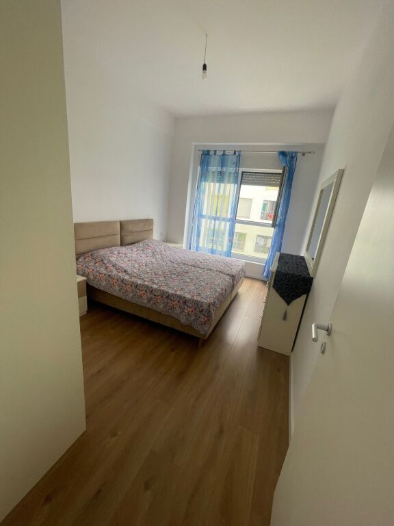 OKAZION Jepet me Qera Apartament 1+1, ne Ali Dem me Super Cmim,