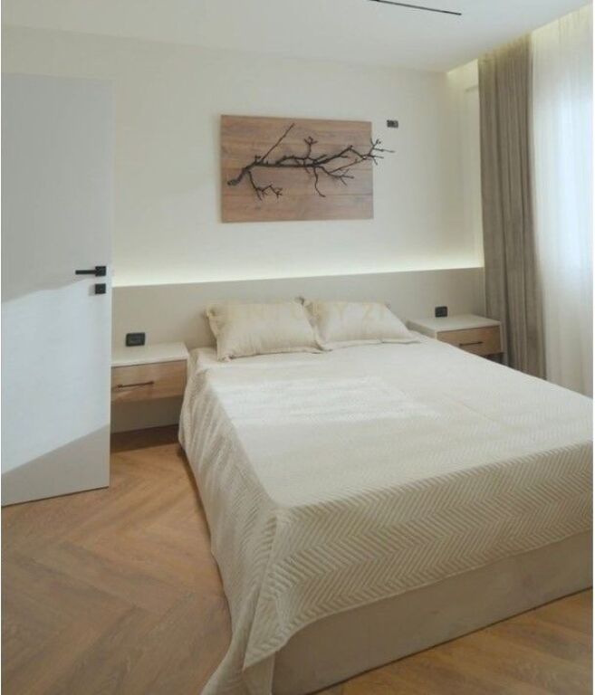 APARTAMENT 2+1 PER SHITJE, PERBALLE DELIJORGJIT