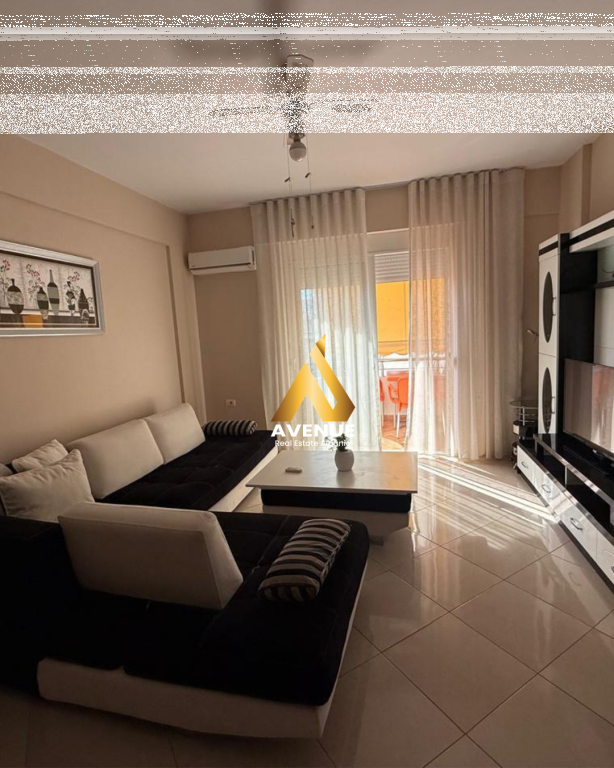 Vendesi in vendita Appartamento 2+1+2 Balconi – Collina di Saranda, Saranda