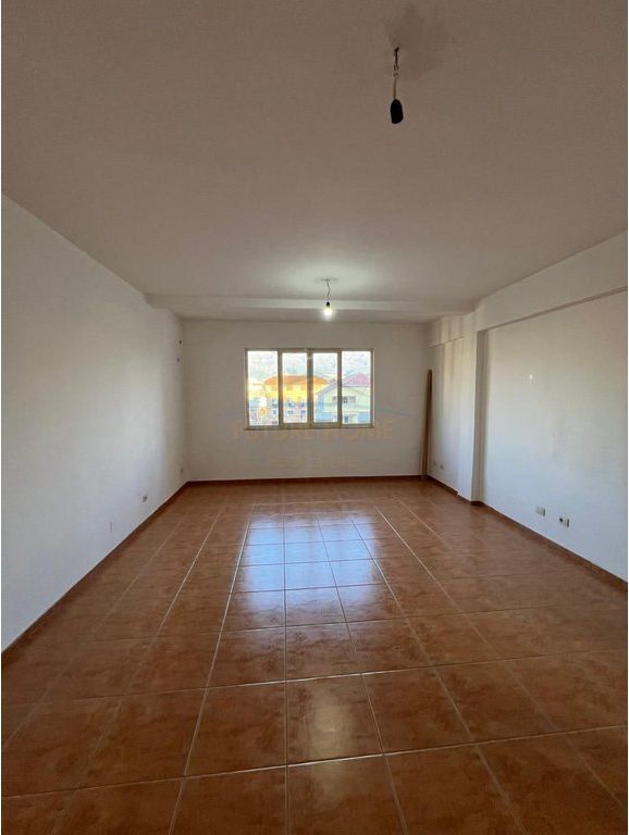 Rent, Apartment 3+1+2, Former Train Station, Tirana 
Orange67410