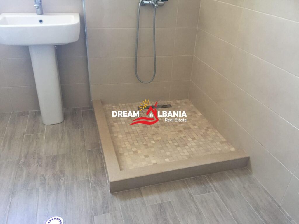 Appartamento 1+1 in affitto a Fresk Tirana (ID 42111554)