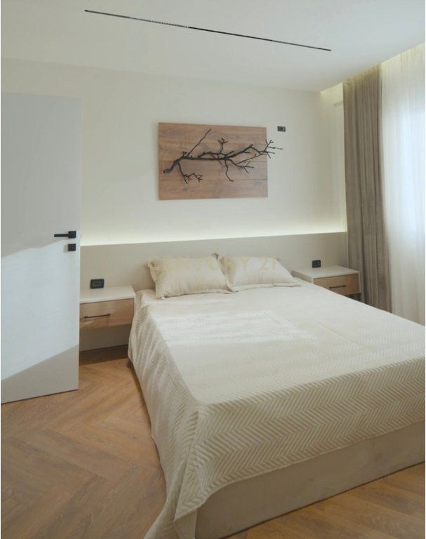 Appartamento di lusso 2+1 in vendita di fronte al Complesso Delijorgji