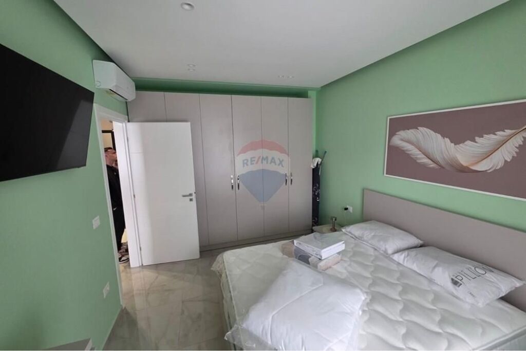 Jepet me Qira Apartament 1+1 në Laprakë