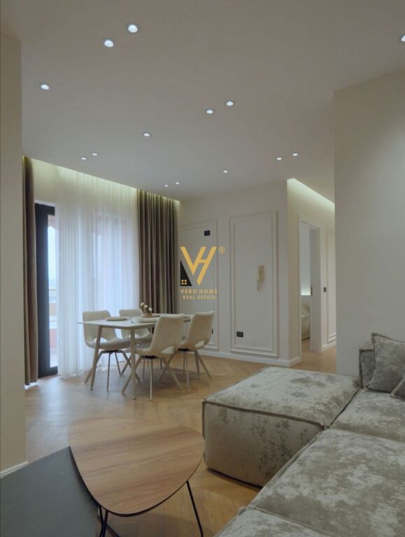 SHITET APARTAMENT 2+1+2 TE PALLATI ME SHIGJETA 25.000.000 LEKE