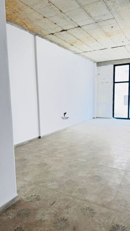 DYQAN ME QERA 114M2 KAMEZ 150.000 LEKE FH-69032