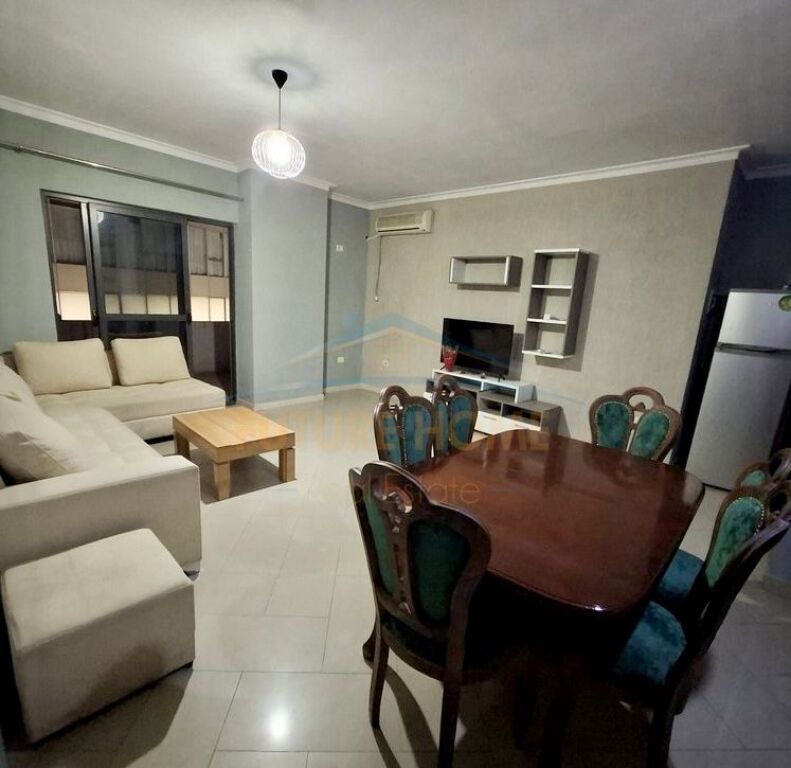 Affitto, Appartamento 2+1+2, Bar Bohem, Nuovo Anello