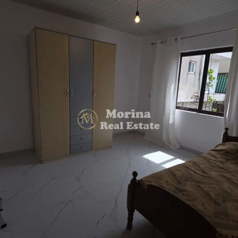 Qera | Shtëpi private 2 + 1 Laprake | Rruga Ramadan Çejku | 400 €/muaj