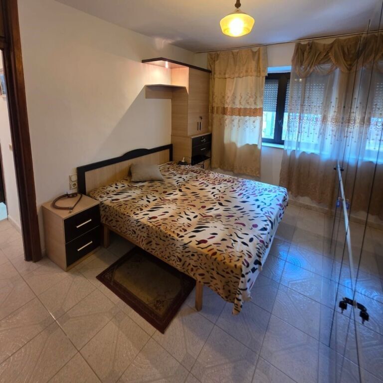 Apartament 1+1 me qira tek rruga e Elbasanit