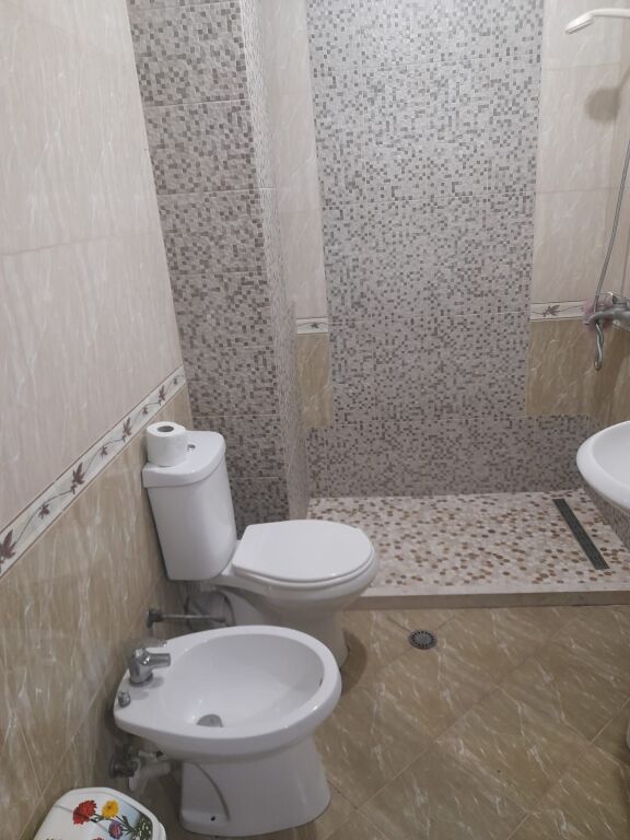 Apartament 2+1 per qera ne Astir !