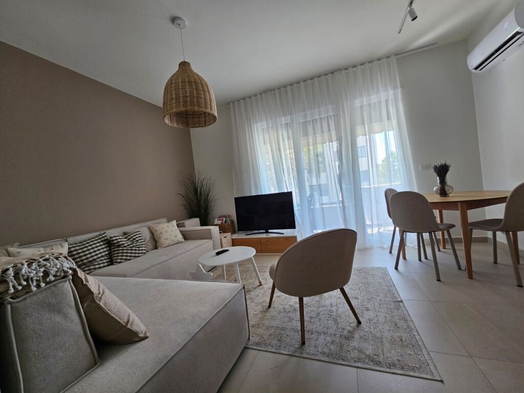 Apartament ne shitje 1+1  Gjiri Lalzit
