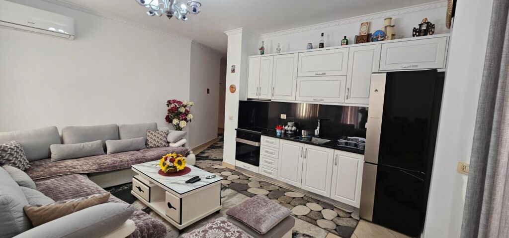 🏡 APARTAMENT NE SHITJE 2+1+2+2 BALLKONE POSRA PLAZH DURRES