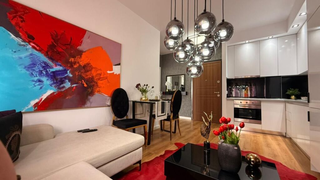 Apartment 1+1 for sale at 21 Dhjetori