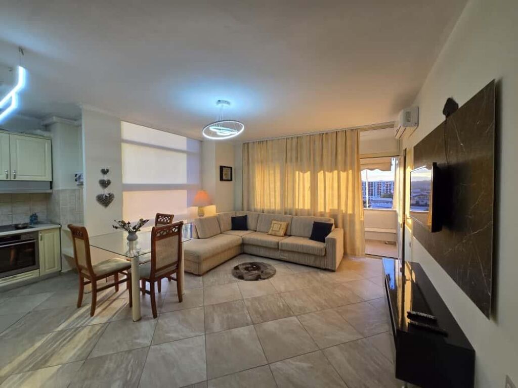 Super ap 1+1 ne laprake ( shkolla zonja e keshhilit te mire )