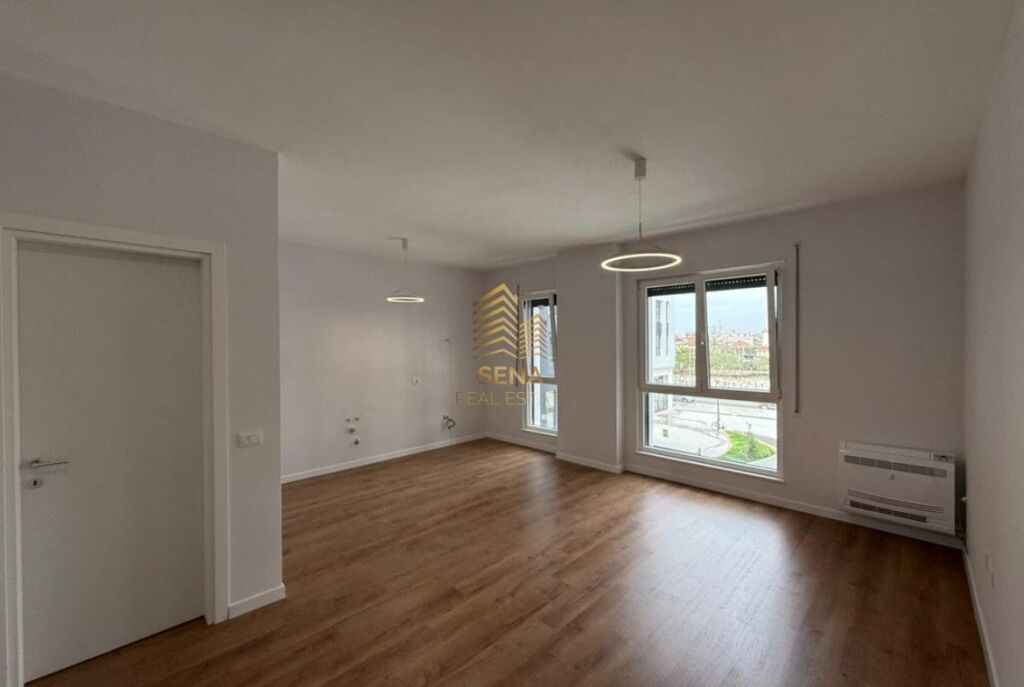 Qira, Ambient biznesi 2+1, Rruga 5 Maji – Kompleksi ”Tirana Uptown”, 60.000 Lek/muaj