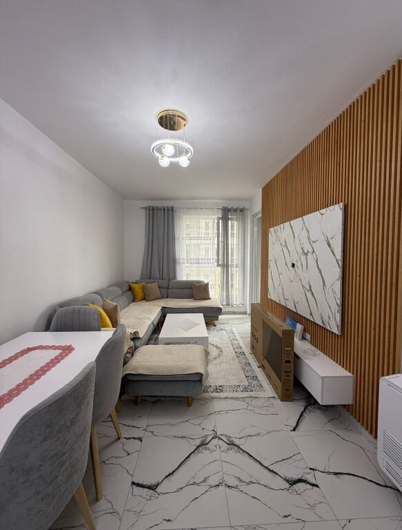 Appartamento 2+1+2 con posto auto in affitto