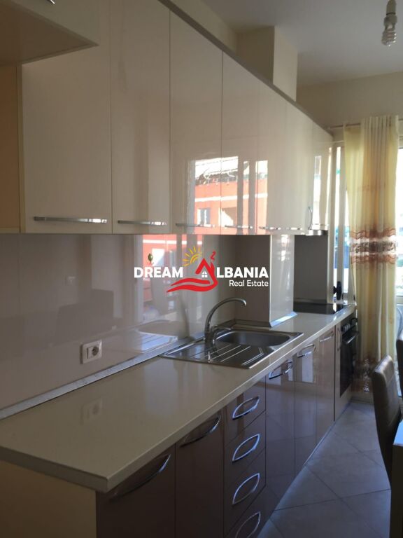Appartamento 1+1 in affitto a Fresk Tirana (ID 42111554)