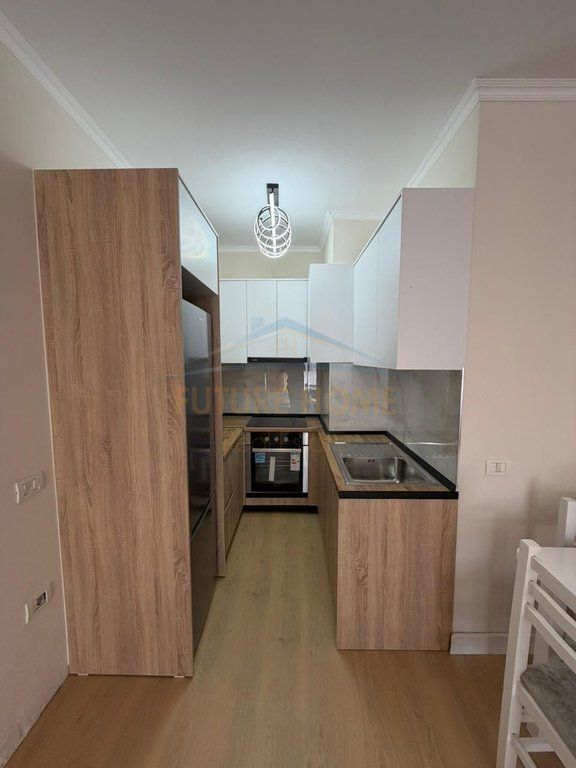 Shitet, Apartament 1+1, Misto Mame UNA67471