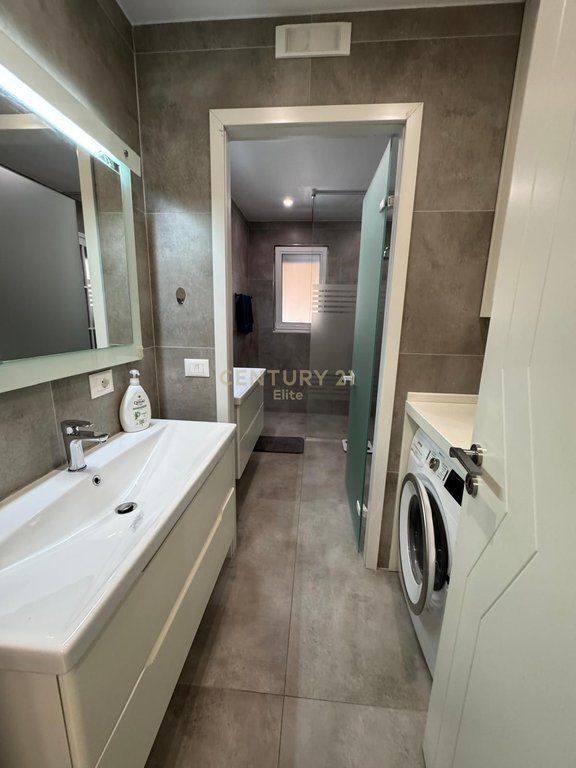 Appartamento 2+1 In Vendita a Ish Blloku, Tirana - 350000€ | 91 m²