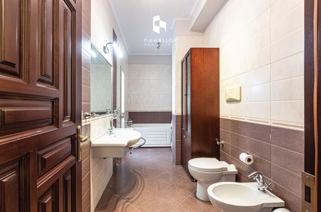 For Rent: GOLDEN Apartment 💫 2+1+2Wc &amp; 2 Balconies📍(In the HEART of Bllok - Credins Bank/Rr. Pjetër Bogdani) Area 140 m² (1300€/month)