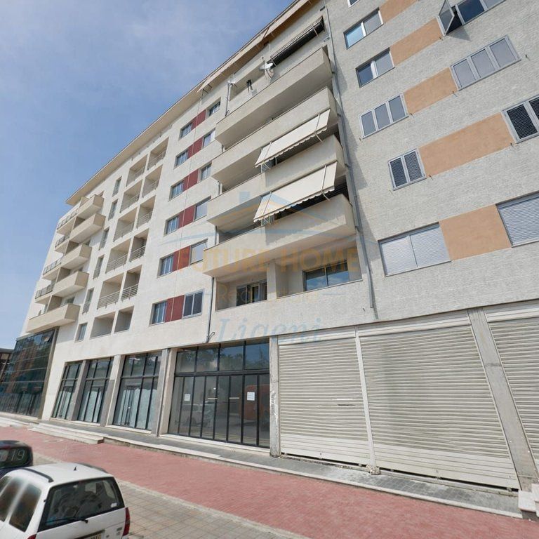 Shitet, Apartament 2+1, Kinostudio, Tiranë LI67425