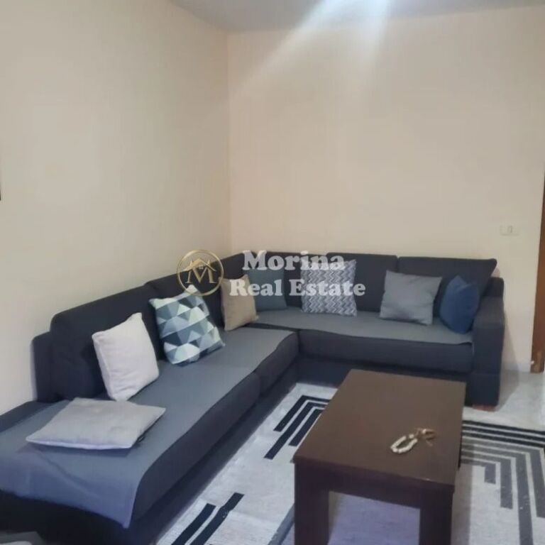 Rent | Apartment 3 + 1 | Paris Commune | 600 €/month