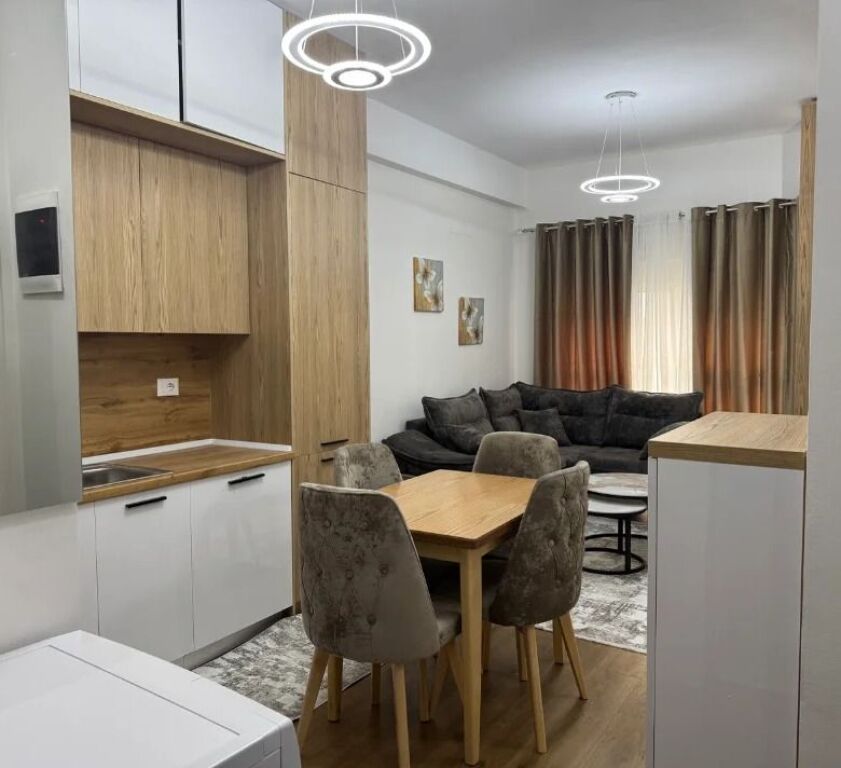 Rent | Apartment 1 + 1 | Mangalem 21 | 500 €/month