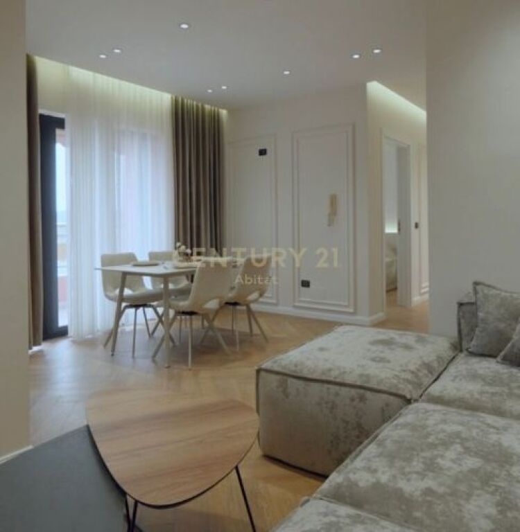 SHITET APARTAMENT 2+1+ GARDEROBE