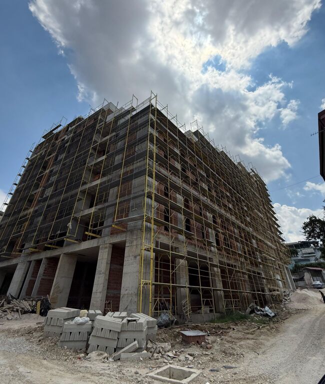 apartament 2+1 per shitje ne ali dem