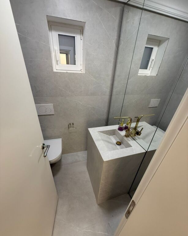 📌 Ufficio in Affitto a Zogu i Zi