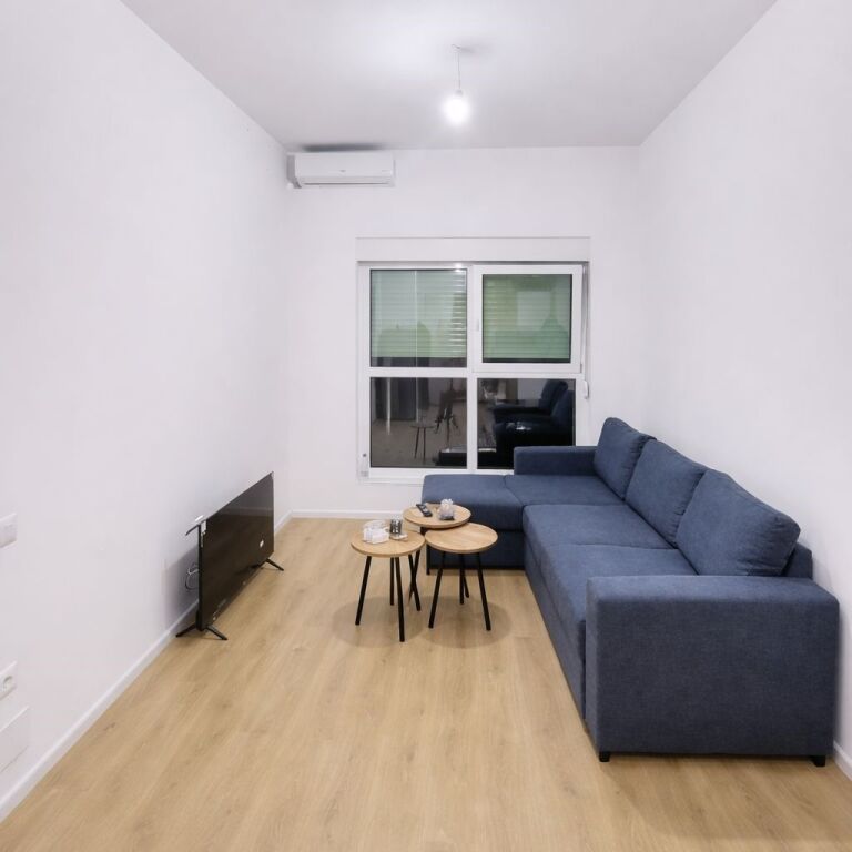 🏡✨ Affittasi Appartamento 1+1 – Complesso Kadiu, Ali Demi ✨🏡