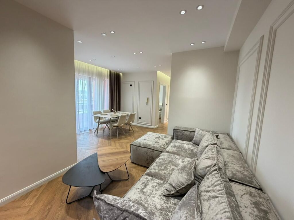 APPARTAMENTO IN VENDITA 2+1+GUARDAROBA DI FRONTE AL COMPLESSO DELIJORGJI