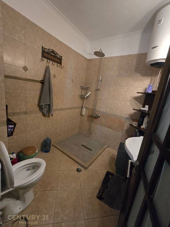 Apartament 2+1+2 per shitje tek Eleonora