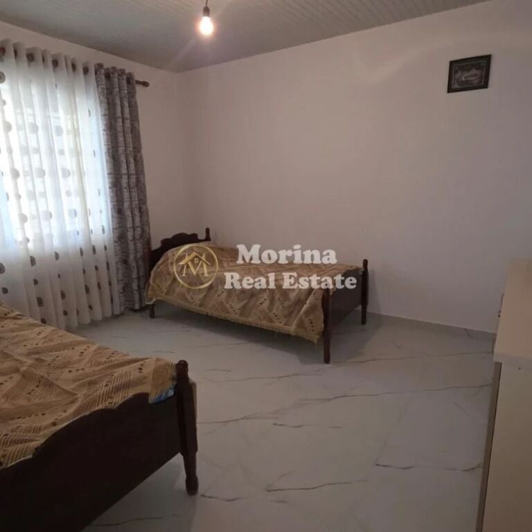 Qera | Shtëpi private 2 + 1 Laprake | Rruga Ramadan Çejku | 400 €/muaj