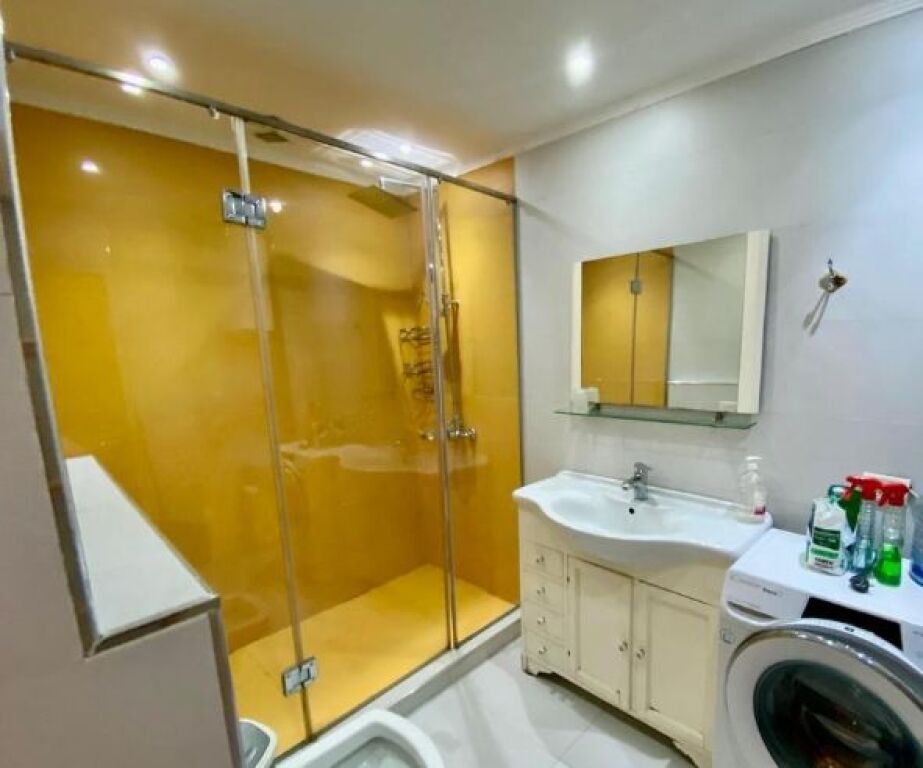 VENDIAMO APPARTAMENTO 3+1+2 +DEPOSITO