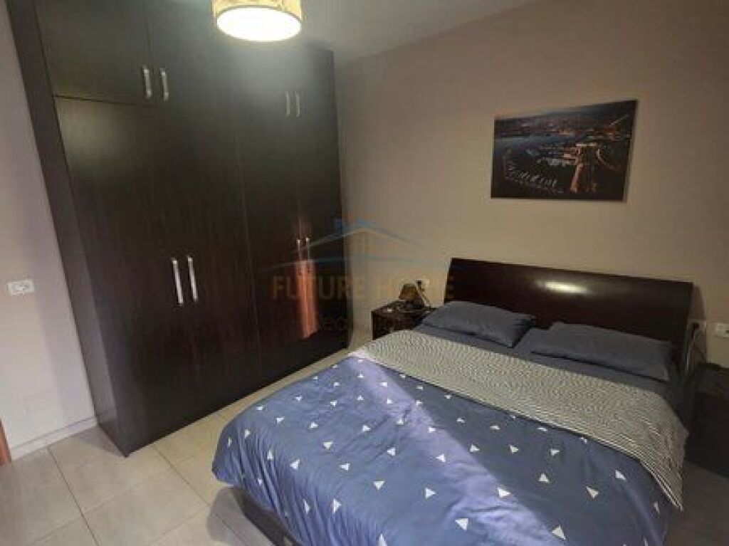 Shitet,Apartament 1+1, Unaza e Re, Tirane