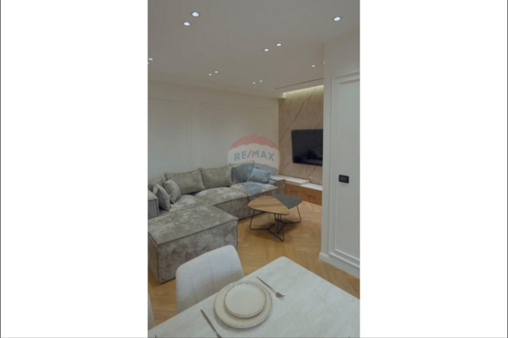 Apartment for sale 2+1 at Kavaja Street