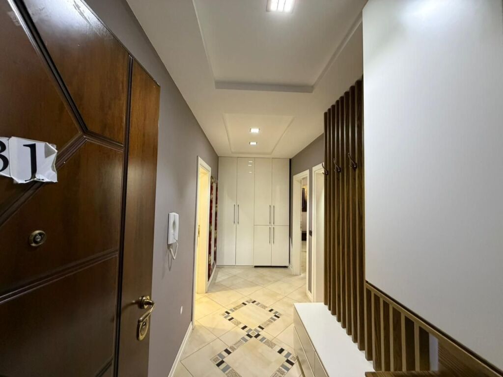 Jepet me qira apartament 2+1+2 tualete