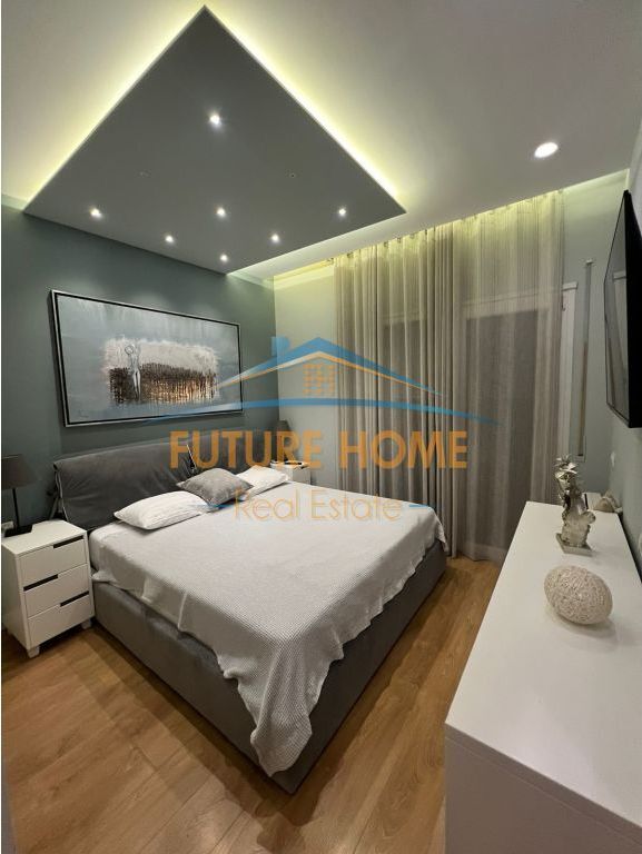 Qira, Apartament 2+1, Kopshti Botanik, Tiranë