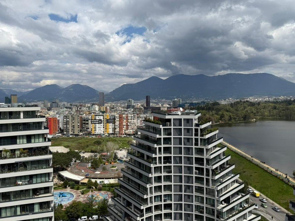 "LAKE VIEW" RESIDENCE, JEPET ME QIRA APARTAMENT 3+1+2+2 POSTE PARKIMI 4,000 € /Muaj