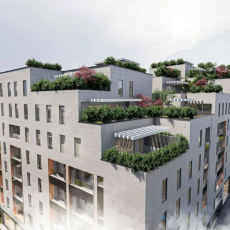 Shitet..! Rruga Zhegu (Ali Demi) Apartament 2+1+2