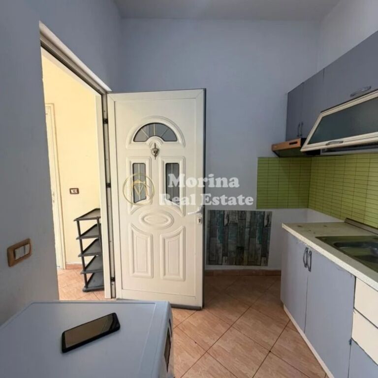 Affitto | Casa privata 1 + 1 | Via Jordan Misja | 300 €/mese