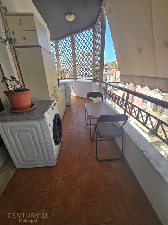 Apartament 2+1+2 per shitje tek Eleonora