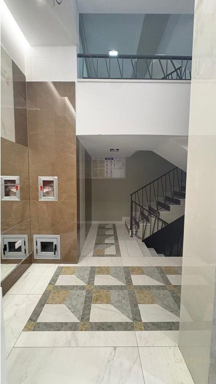 Apartament 1+1 per shitje tek Shkolla e Kuqe