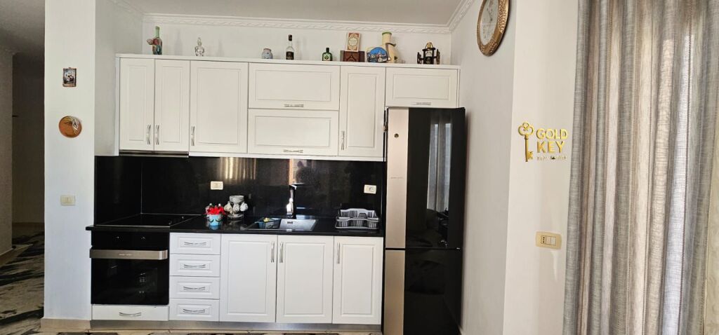 🏡 APARTAMENT NE SHITJE 2+1+2+2 BALLKONE POSRA PLAZH DURRES