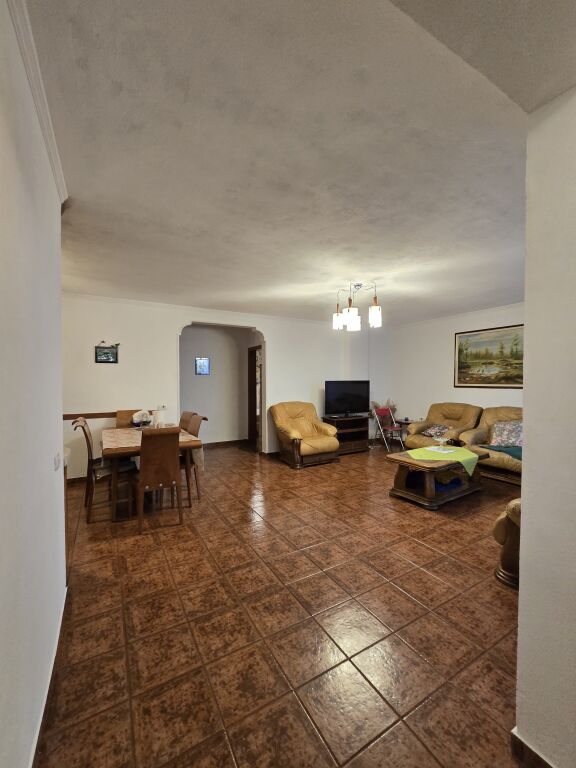 Appartamento 2+1 in vendita a Mine Peza