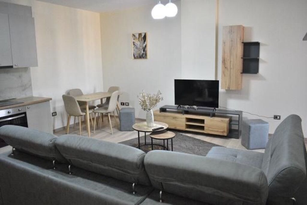 🏡 Apartment 1+1 for rent 📍 At Globe / opposite Delijorgji  🏢 New building, on main street 🛋️ Furnished in modern style ✨ Comfortable and functional environment  💶 Price: 600€/month  