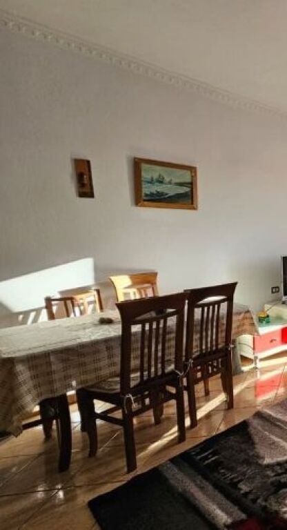 Shesim apartament 1+1 me dy ballkone