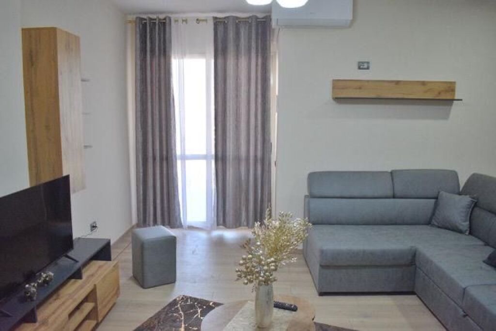 🏡 Apartment 1+1 for rent 📍 At Globe / opposite Delijorgji  🏢 New building, on main street 🛋️ Furnished in modern style ✨ Comfortable and functional environment  💶 Price: 600€/month  