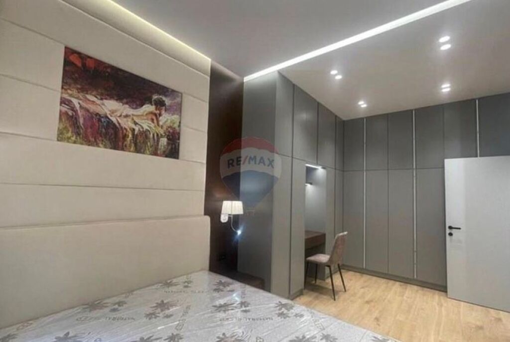 Apartment - For Rent - Square 21, Tirana  ID: 530181101-336